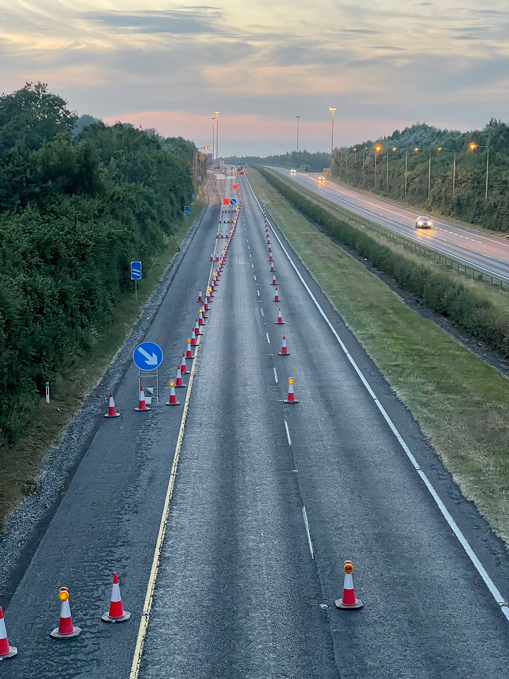 motorway lane closure